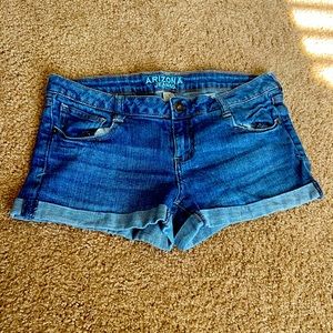 Girl Jean shorts. Size 9. Brand is Arizona Jean co.